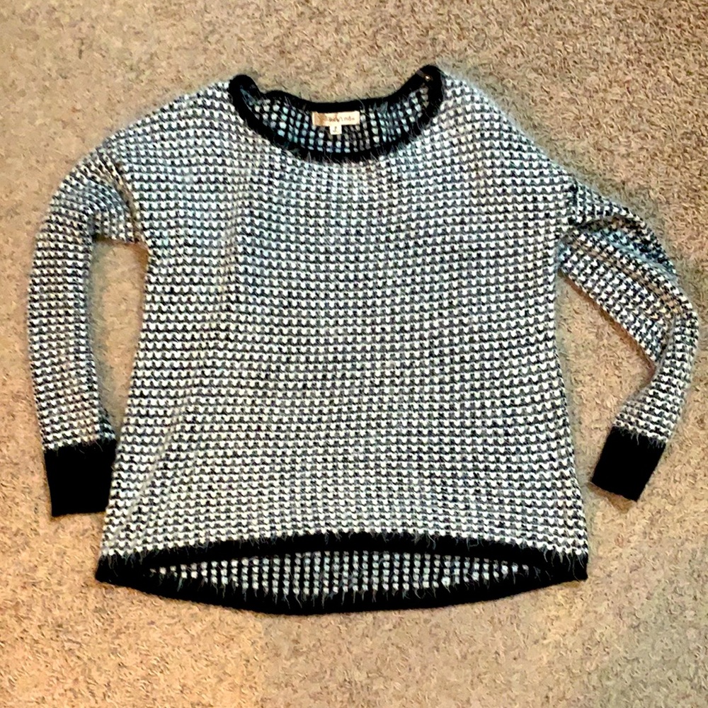 Rewind Oversized Checkered Women’s Sweater S Black/White NWOT Boxy Fuzzy Casual